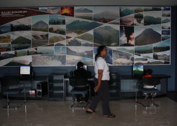 Melihat Gunung Batur Meletus Lagi