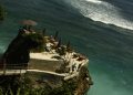 Menantang Karang Bergoyang Pantai Suluban