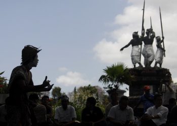 Doa Bersama Tolak Eksploitasi Pulau Dewata