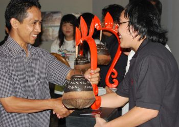 Membangun Jaringan Muda Kreatif melalui Puisi