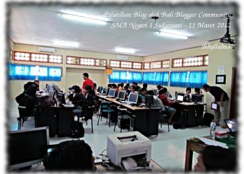 Menularkan Blog pada Murid SMA