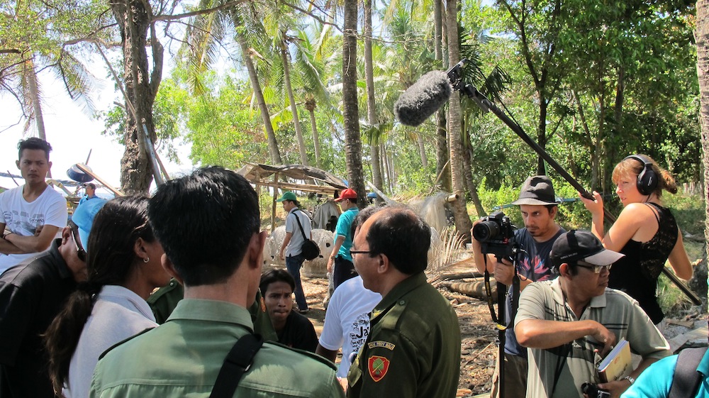 Pelestarian Terumbu Karang Buatan oleh Nelayan - BaleBengong