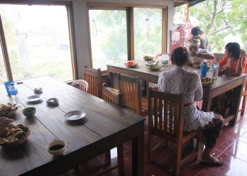 Ikan Mujahir Goreng ala Desa Batur