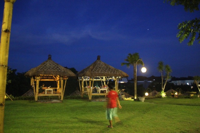 Menikmati Kejutan di Warung Ongan