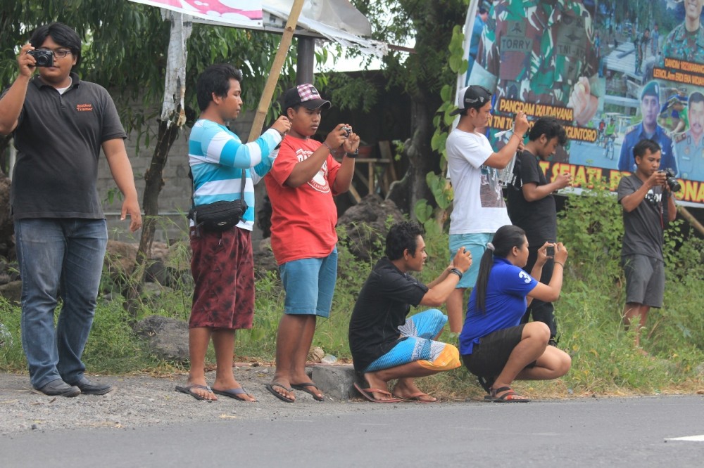 Menggunakan Kamera Memberdayakan Warga