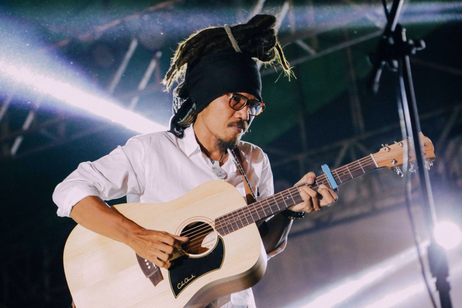 Dadang Pranoto “Dialog Dini Hari” Tour ke Perancis