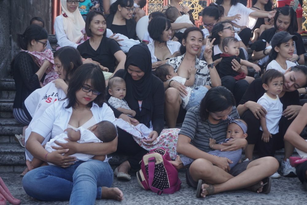 Tak Pernah Berhenti Mengampanyekan ASI