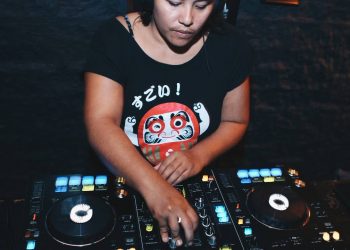 DJ di Musik Bersuara: Disko dan Donasi untuk Tenaga Kesehatan