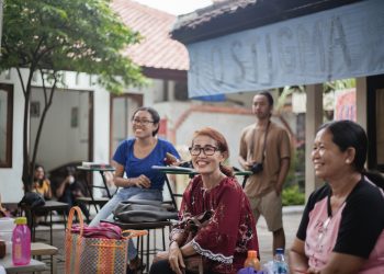 Kami Bersuara Kami Mendengar dari Perempuan Terdampak Skizofrenia