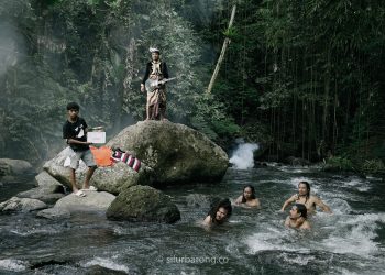 Mulih, Lagu Basa Bali Perdana Navicula