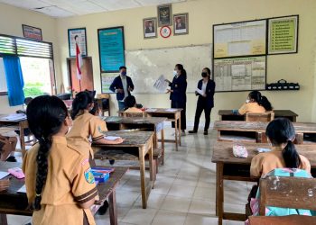 Sobat GenBI Mengajar di Desa Buahan