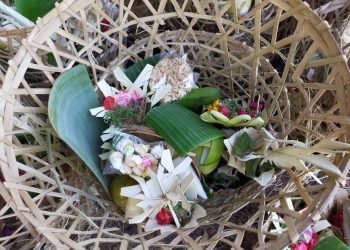 Mengurai Makna Banten dan Persembahan dalam Hindu