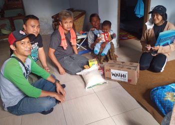 Distribusi Donasi untuk Korban Erupsi Semeru