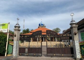 Keberagaman di Desa Tembok