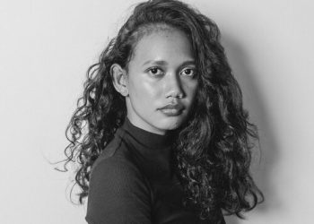 Nyimas Laula dan Cerita Singkat di Balik Lensa