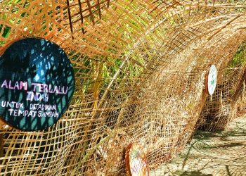 Festival Pasar Tradisional dari Energi Sampah Plastik