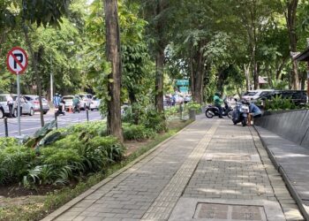 Sudahkah Bali Ramah Pejalan Kaki dan Transportasi Publik?