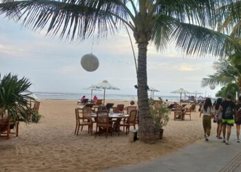 Pantai Sanur Dikelola 2 Desa Adat: Tidak Ada Private Beach, Pantai Itu Hak Publik