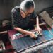 Gumi Serombotan: Industri Kain Tradisional Melaju, Anak Mudanya Berlayar