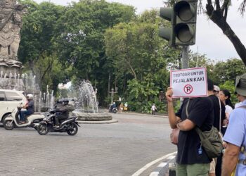 Audit Hak Pejalan Kaki melalui Telusur Gajah Mada