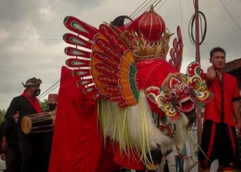 Seblang Olehsari dan Barong Ider Bumi Warnai Tradisi Lebaran Warga Osing Banyuwangi