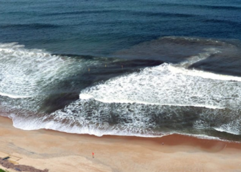 Waspada Rip Current, Fenomena Air Laut tampak Tenang tapi Terseret Ombak