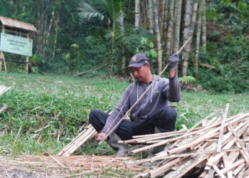 Gersang Dahulu, Tanam Bambu Kemudian. Air pun Mengalir