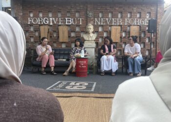 Romantisme Pulang: Kisah Kelam 1965 yang Tersensor