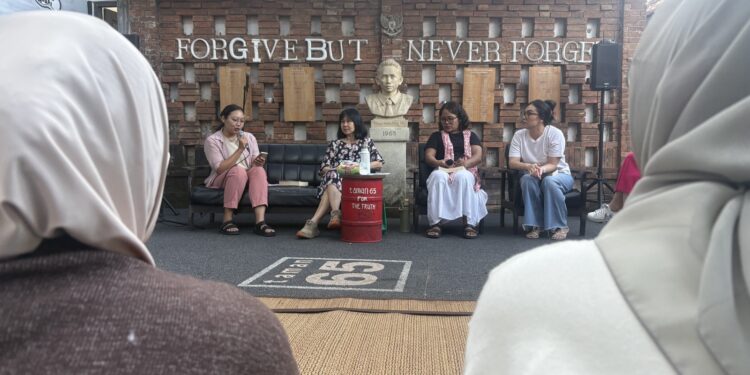 Romantisme Pulang: Kisah Kelam 1965 yang Tersensor