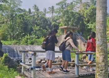 Harmoni Alam dan Budaya di Kastala Trekking Karangasem