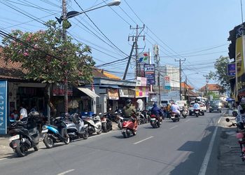 Pemerintah Lalai, Bali Digerakkan Daily Worker dan Kini Harus Begadang Massal untuk BBM